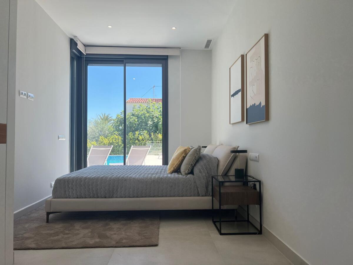 Villa 4 Dormitorios en venta en Calpe