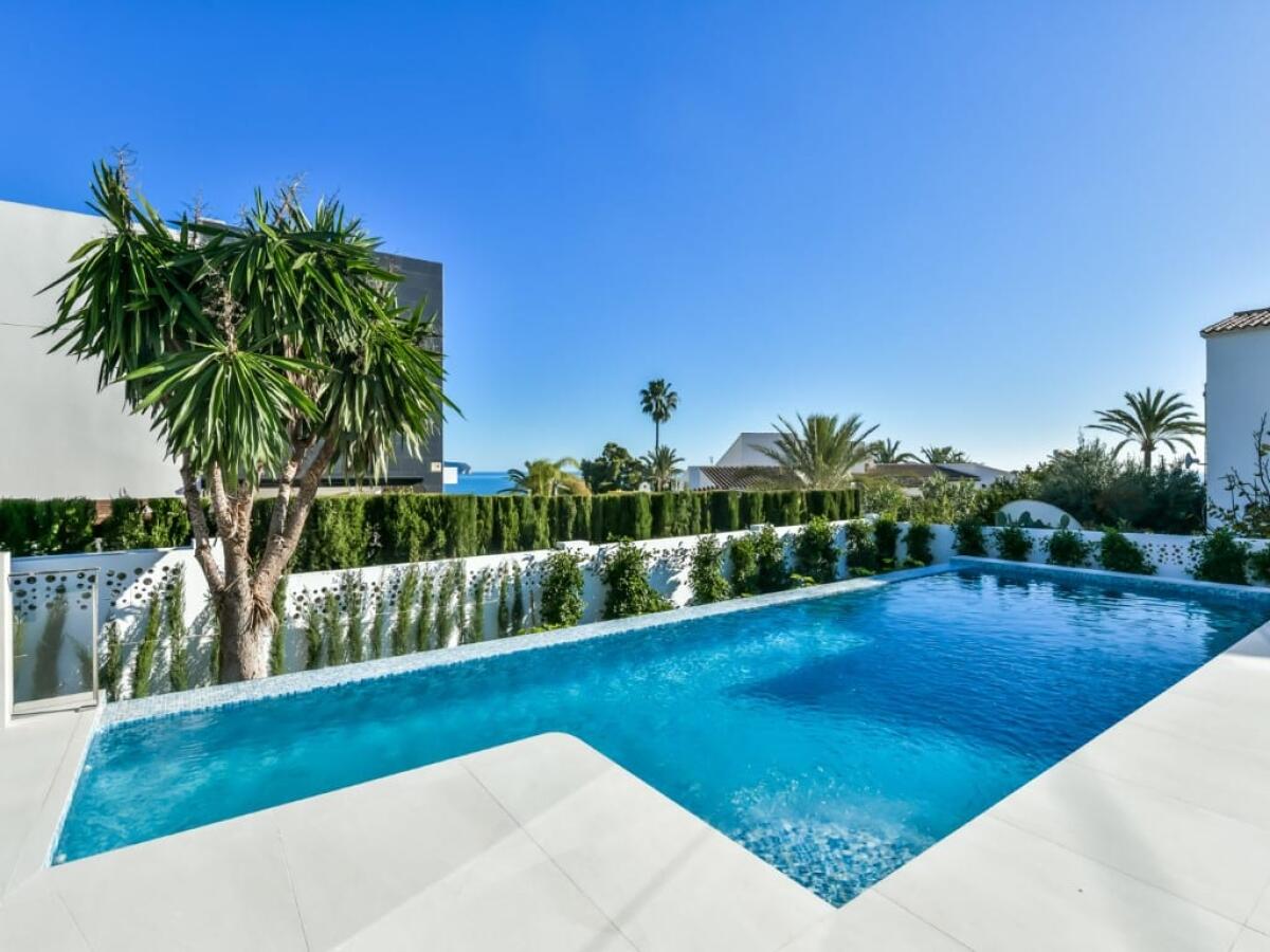 Villa 4 Dormitorios en venta en Calpe