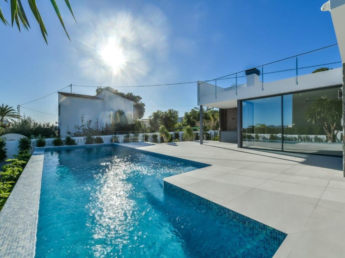 Villa 4 Dormitorios en venta en Calpe