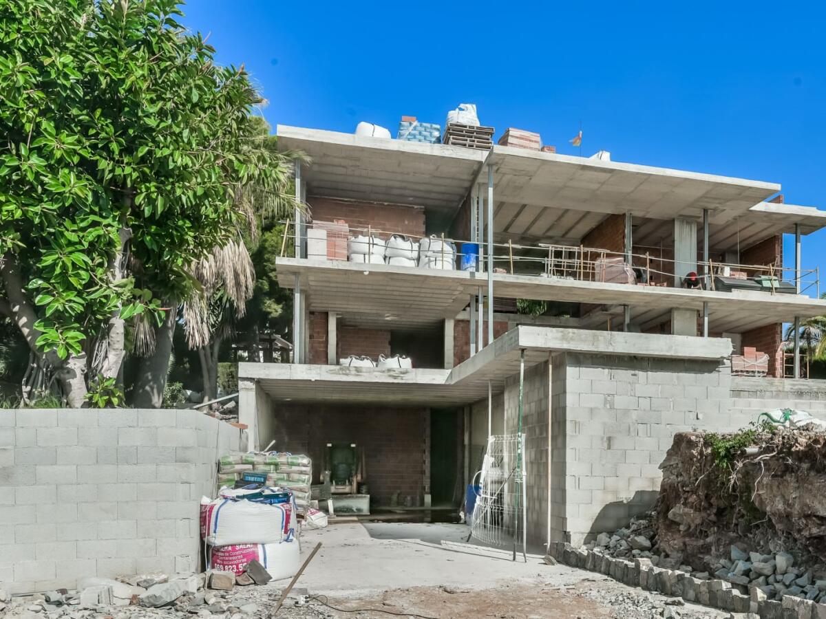 Villa 5 Dormitorios en venta en Calpe
