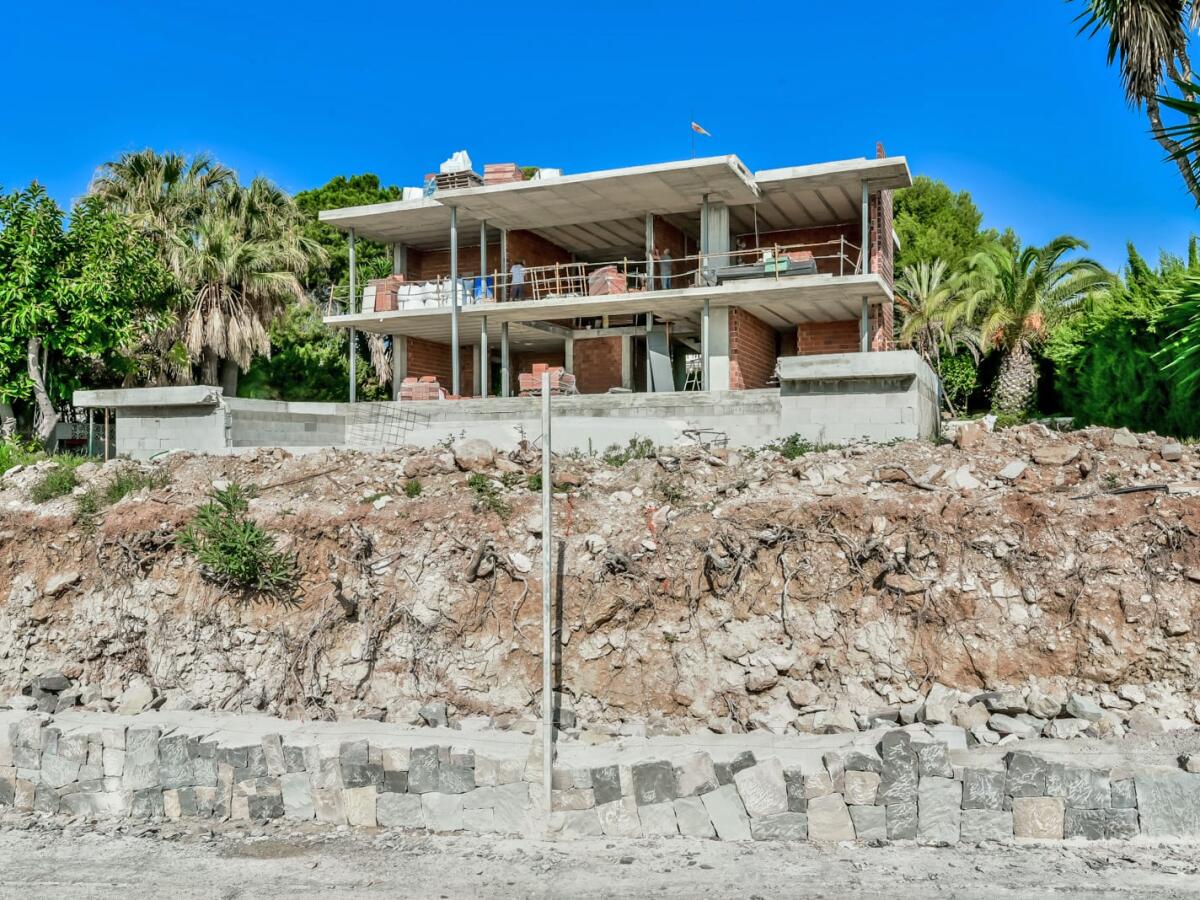Villa 5 Dormitorios en venta en Calpe