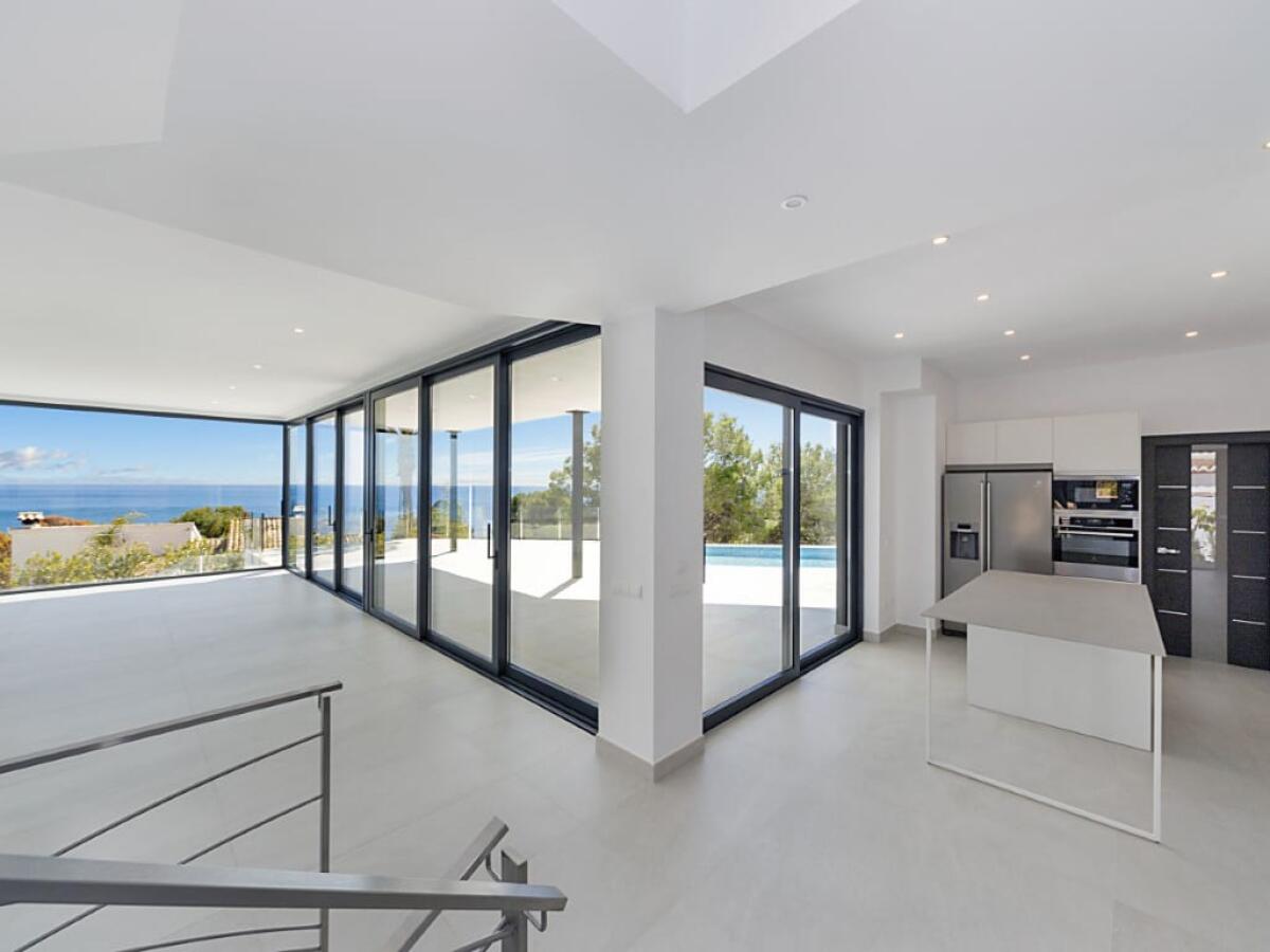 Villa 5 Dormitorios en venta en Calpe