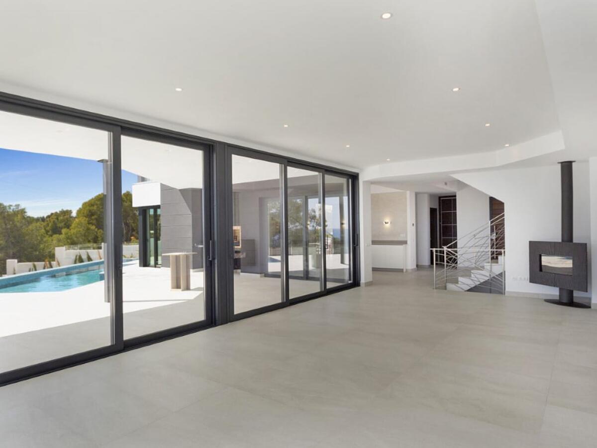Villa 5 Dormitorios en venta en Calpe