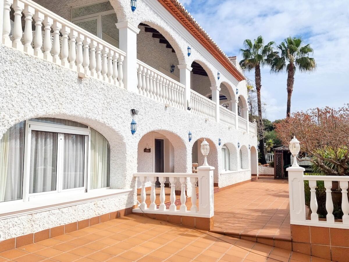 Villa 5 Dormitorios en venta en Moraira Moravit