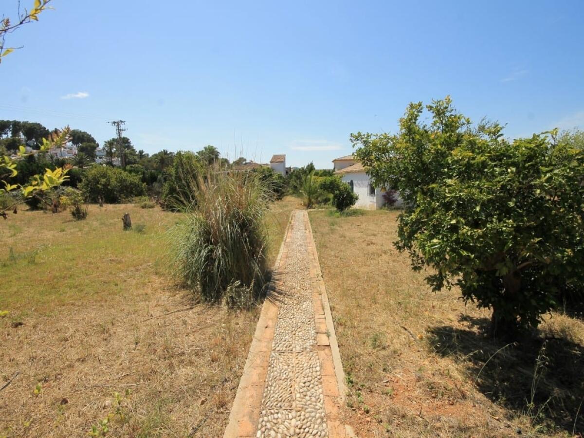 Comercial 5 Dormitorios en venta en Javea