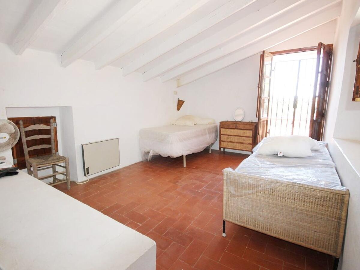 Comercial 5 Dormitorios en venta en Javea