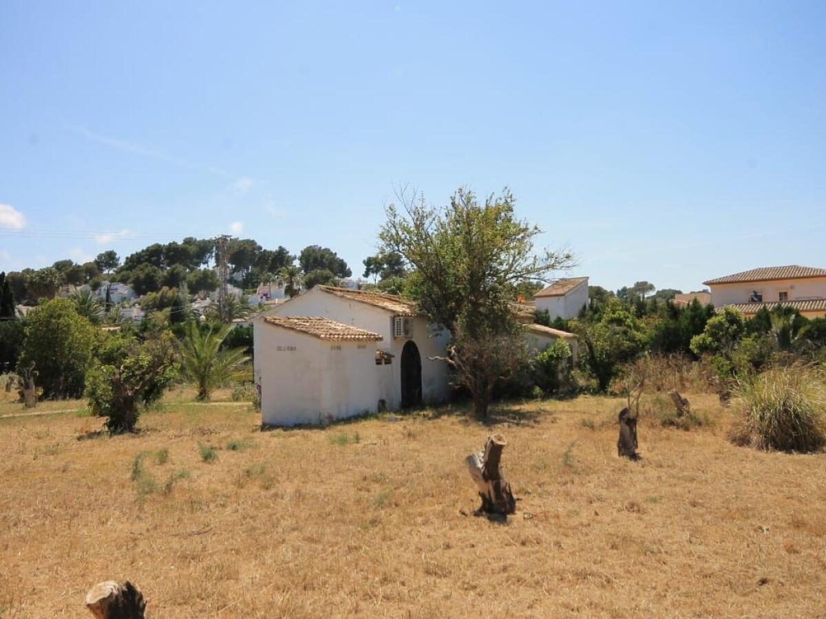 Comercial 5 Dormitorios en venta en Javea