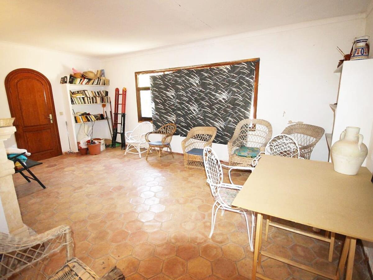 Comercial 5 Dormitorios en venta en Javea