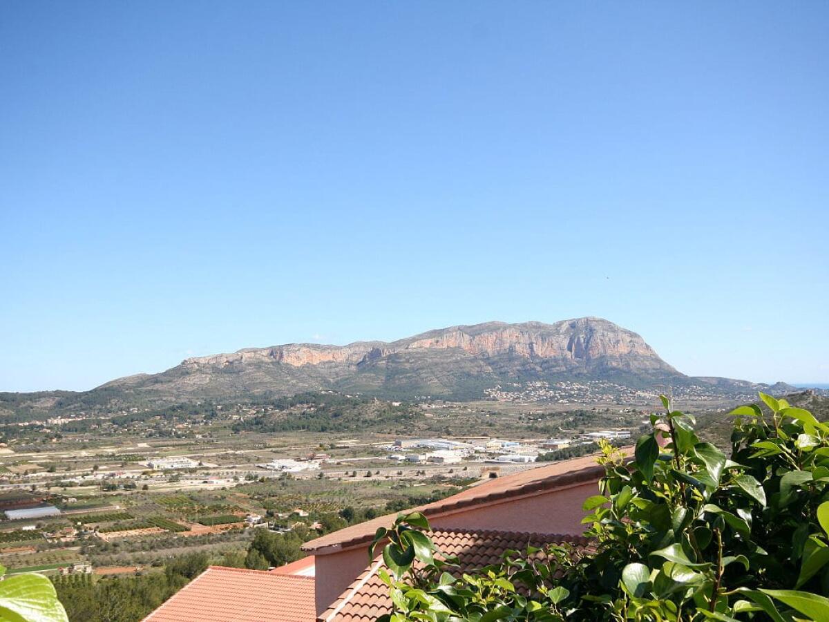 Villa 3 Dormitorios en venta en Pedreguer