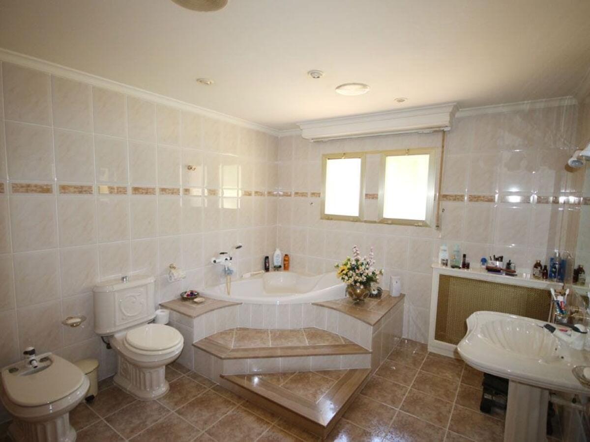 Villa 7 Dormitorios en venta en Gandia