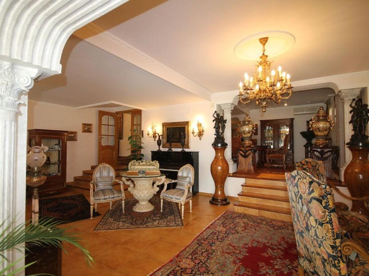 Villa 7 Dormitorios en venta en Gandia