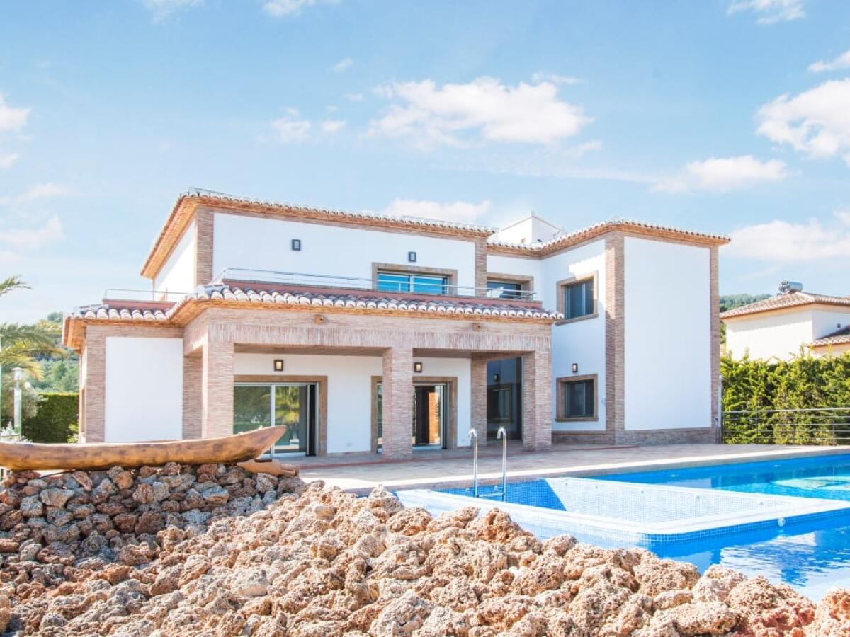 Villa 4 Dormitorios en venta en Javea