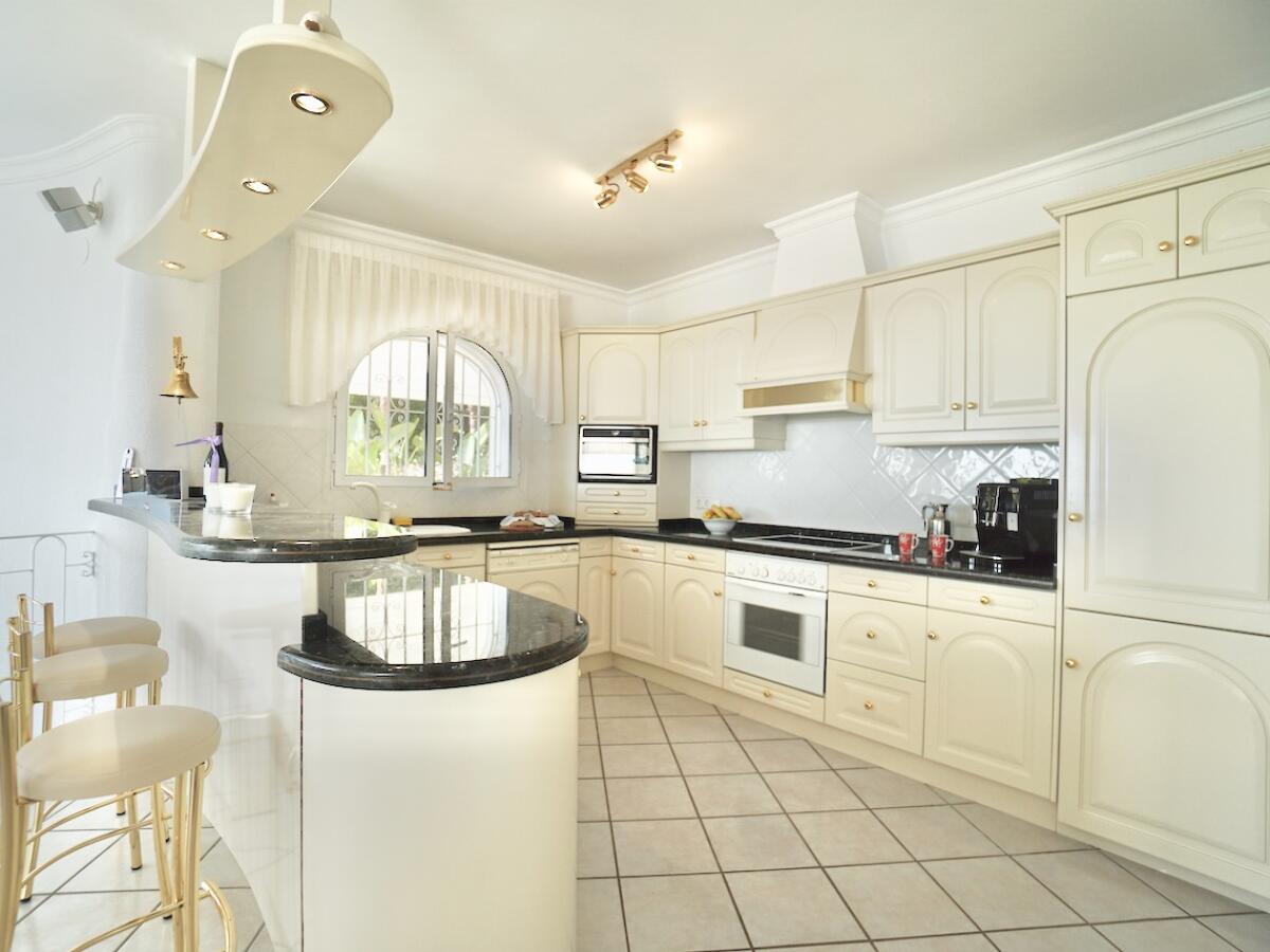 Villa 4 Dormitorios en venta en Moraira San Jaime