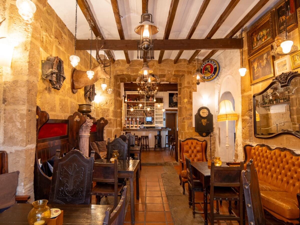 Casa adosada 10 Dormitorios en venta en Javea Casco antiguo