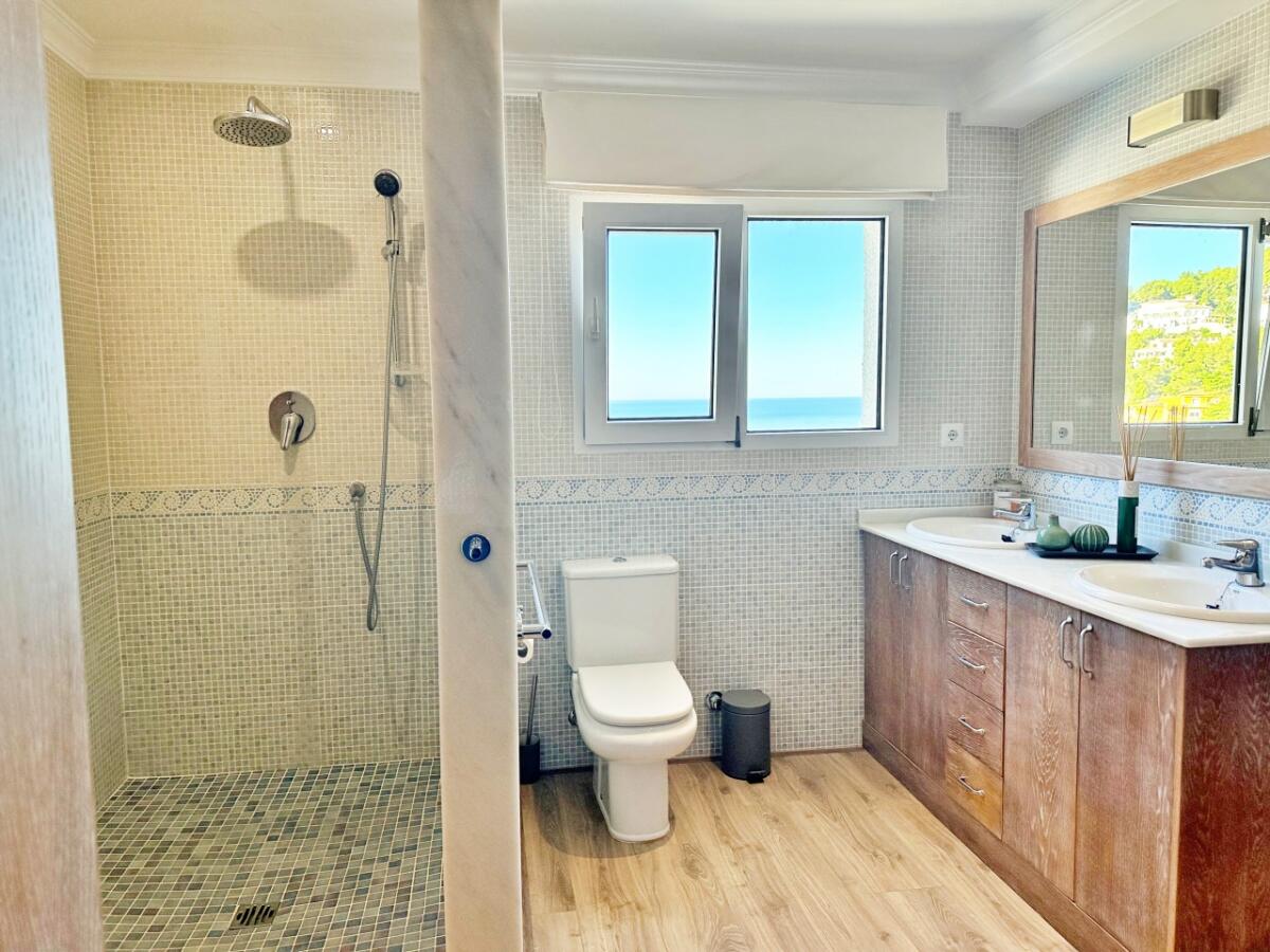 Villa 4 Dormitorios en venta en Javea Portichol