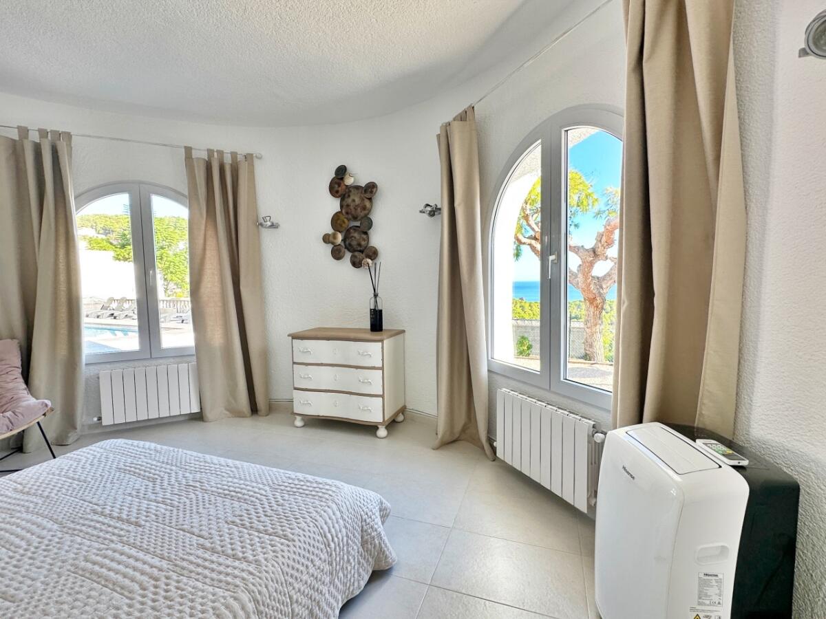 Villa 4 Dormitorios en venta en Javea Portichol