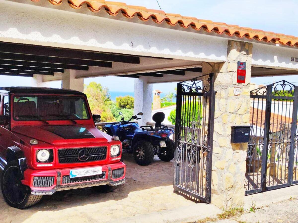 Villa 4 Dormitorios en venta en Javea Portichol