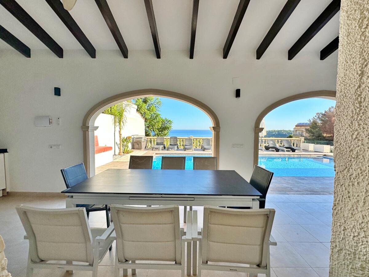 Villa 4 Dormitorios en venta en Javea Portichol