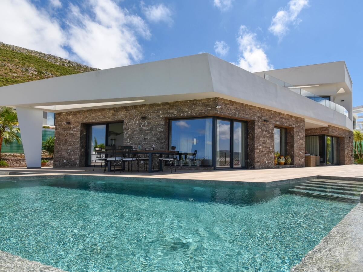Villa 4 Dormitorios en venta en Javea Villes Del Vent
