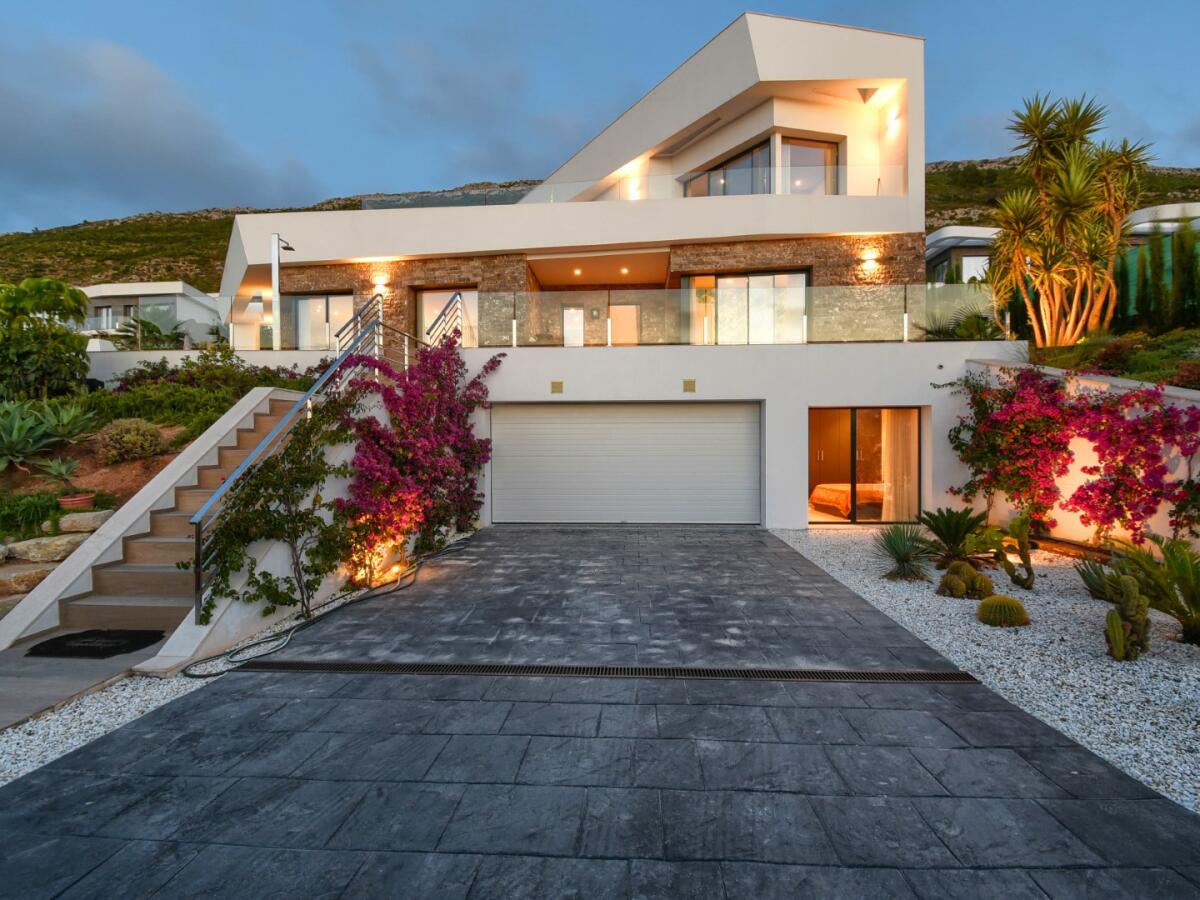 Villa 4 Dormitorios en venta en Javea Villes Del Vent