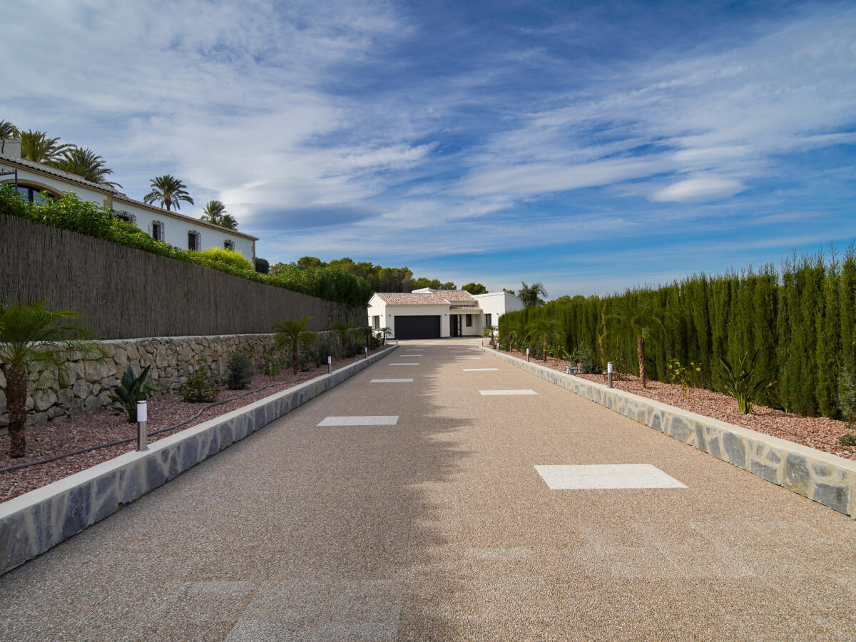 Villa 4 Dormitorios en venta en Javea La Lluca
