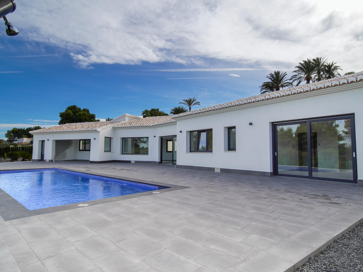 Villa 4 Dormitorios en venta en Javea La Lluca