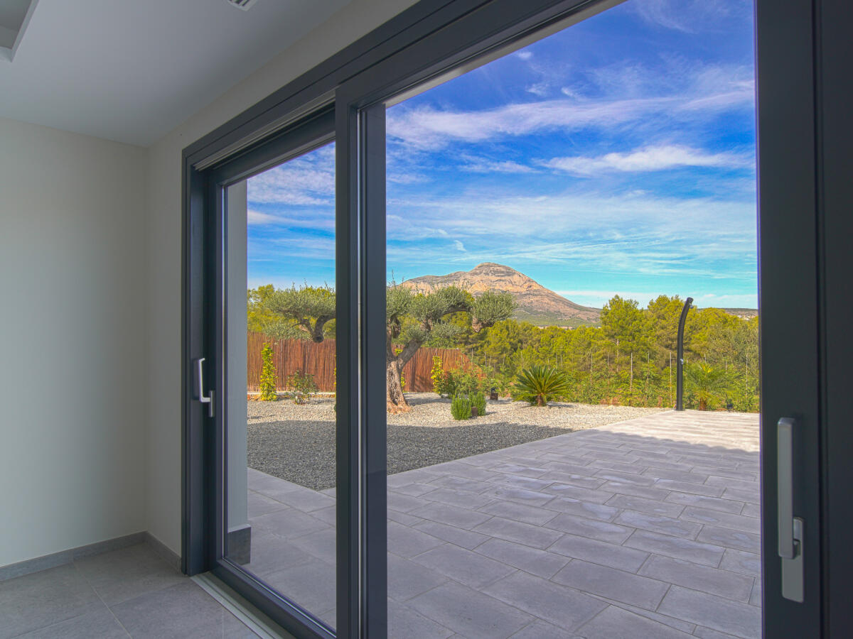 Villa 4 Dormitorios en venta en Javea La Lluca