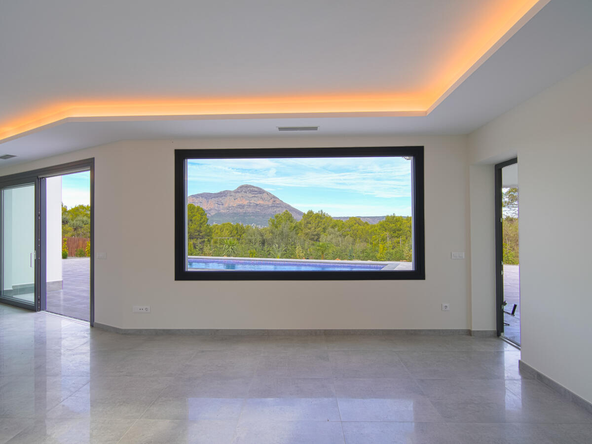 Villa 4 Dormitorios en venta en Javea La Lluca