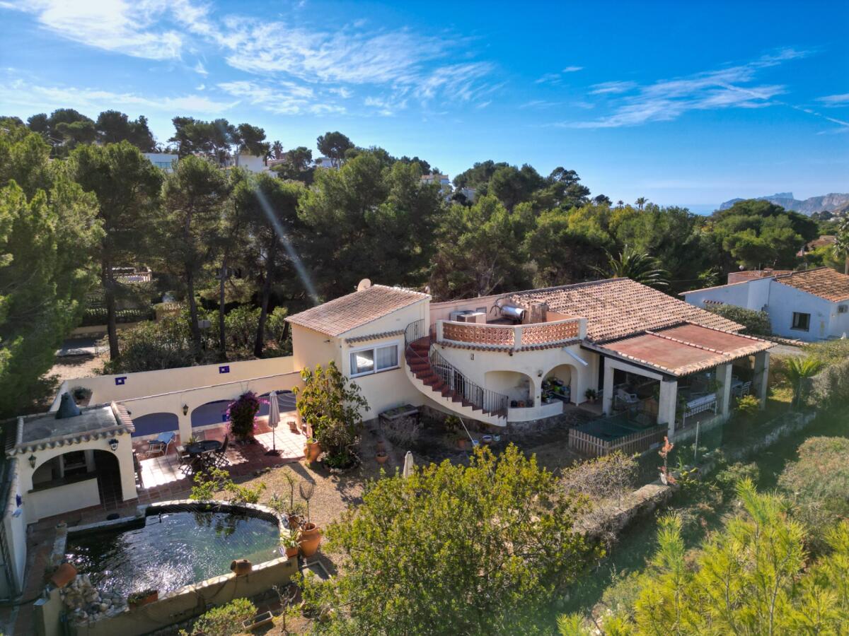 Villa 5 Dormitorios en venta en Javea Balcon Al Mar