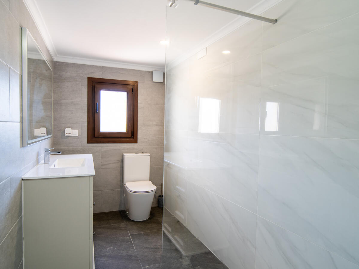 Villa 5 Dormitorios en venta en Moraira