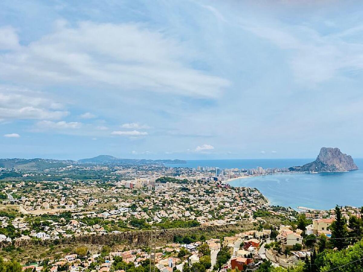 Villa 4 Dormitorios en venta en Calpe