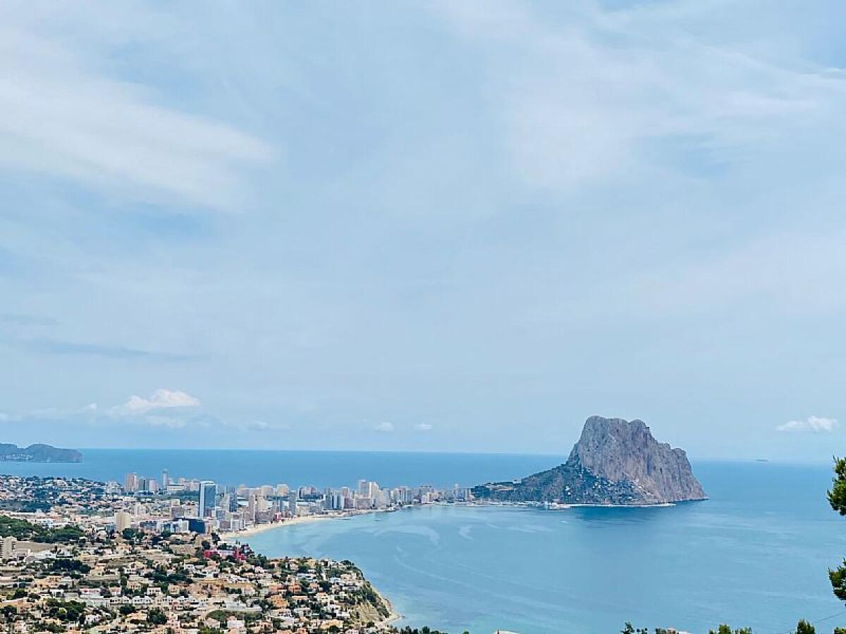 Villa 4 Dormitorios en venta en Calpe