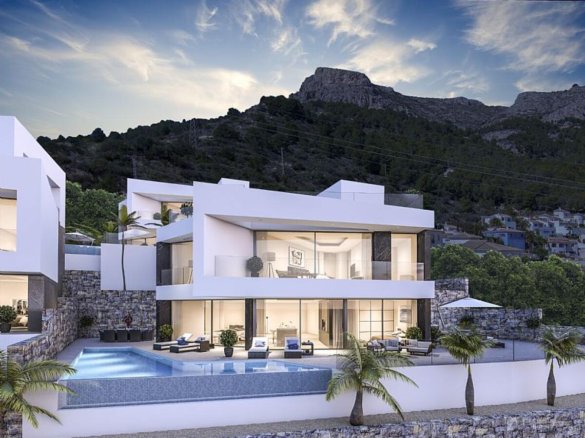 Villa 4 Dormitorios en venta en Calpe