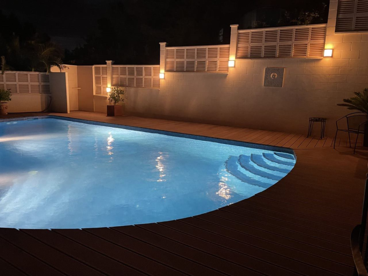 Villa 5 Dormitorios en venta en Javea