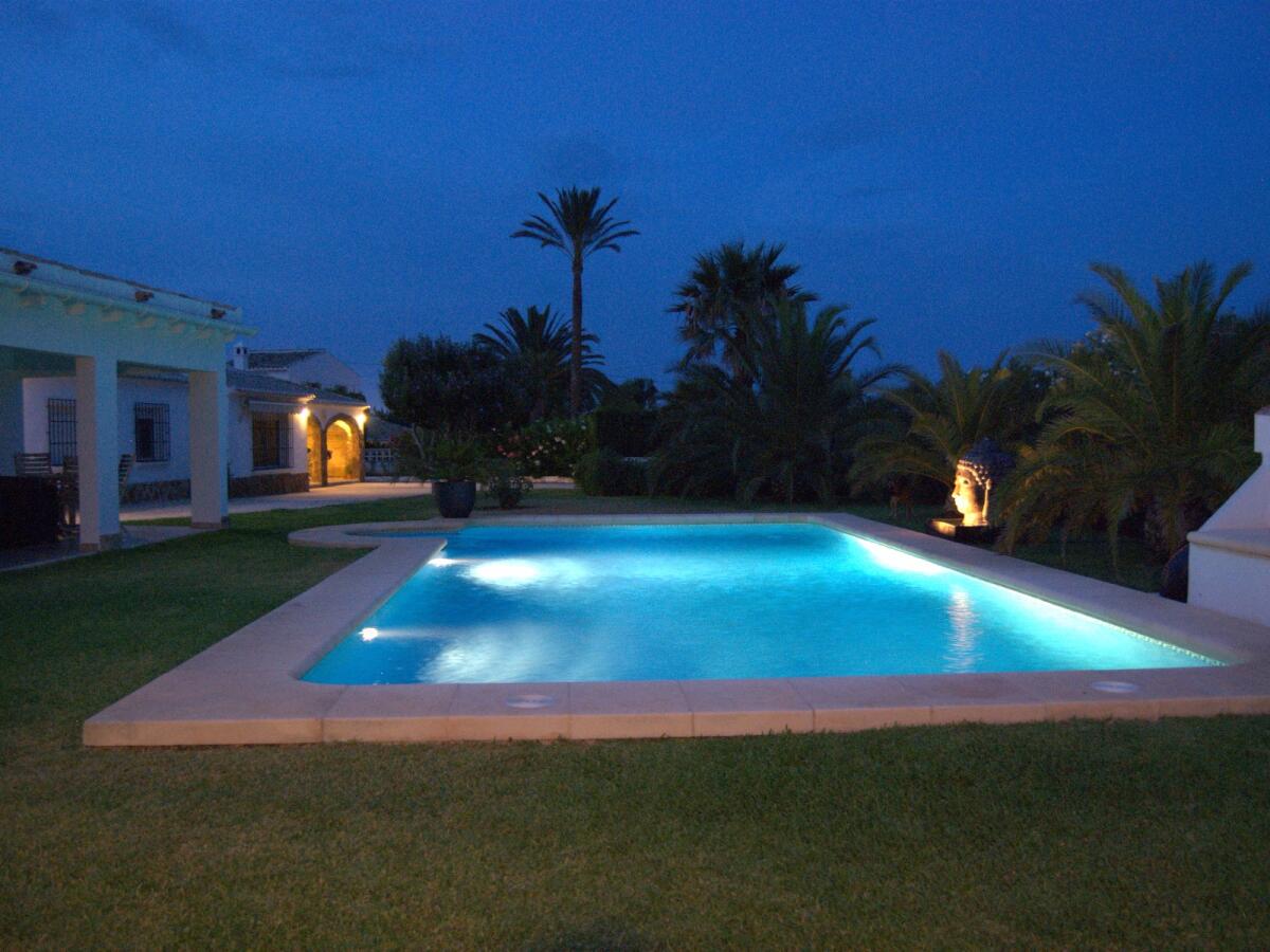 Villa 5 Dormitorios en venta en Javea