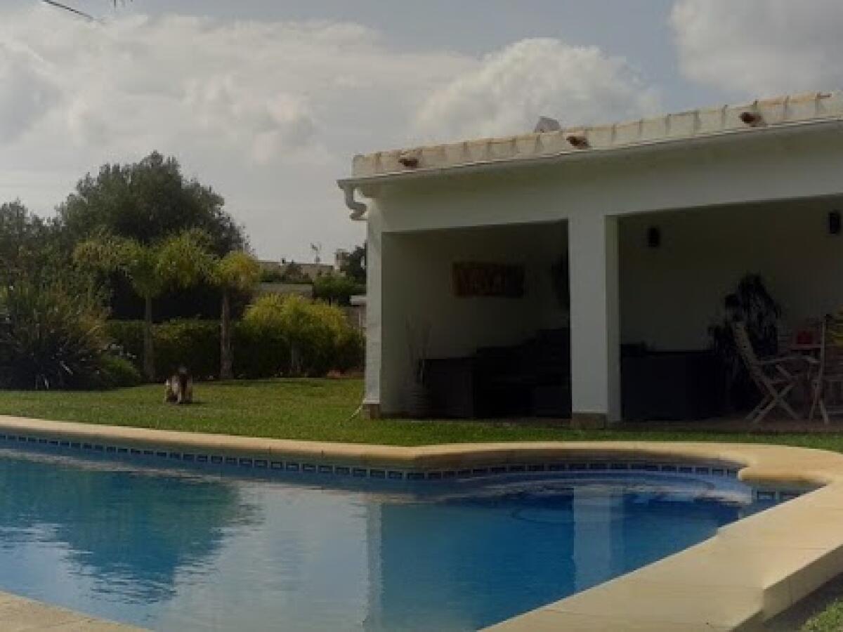 Villa 5 Dormitorios en venta en Javea