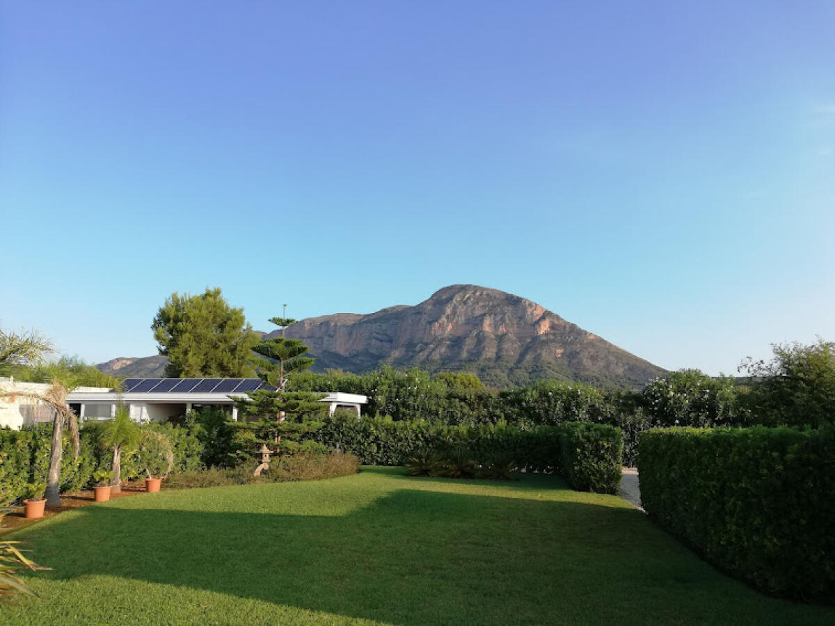 Villa 5 Dormitorios en venta en Javea