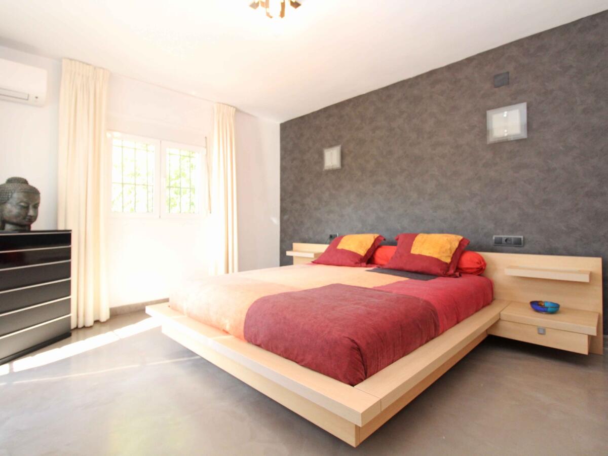Villa 5 Dormitorios en venta en Javea