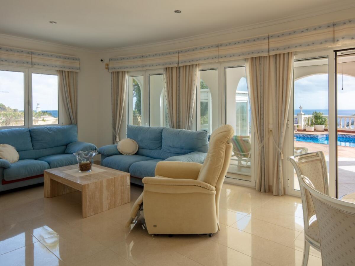 Villa 4 Dormitorios en venta en Javea