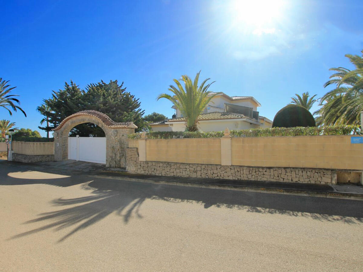 Villa 4 Dormitorios en venta en Javea