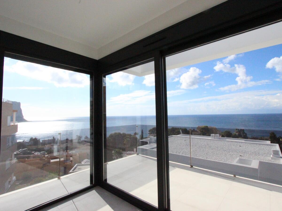Villa 4 Dormitorios en venta en Calpe