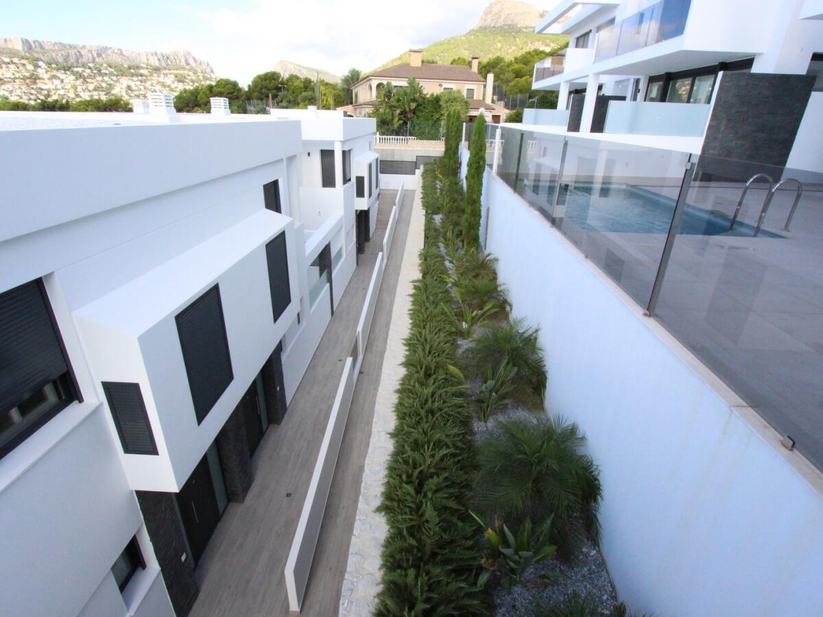 Villa 4 Dormitorios en venta en Calpe