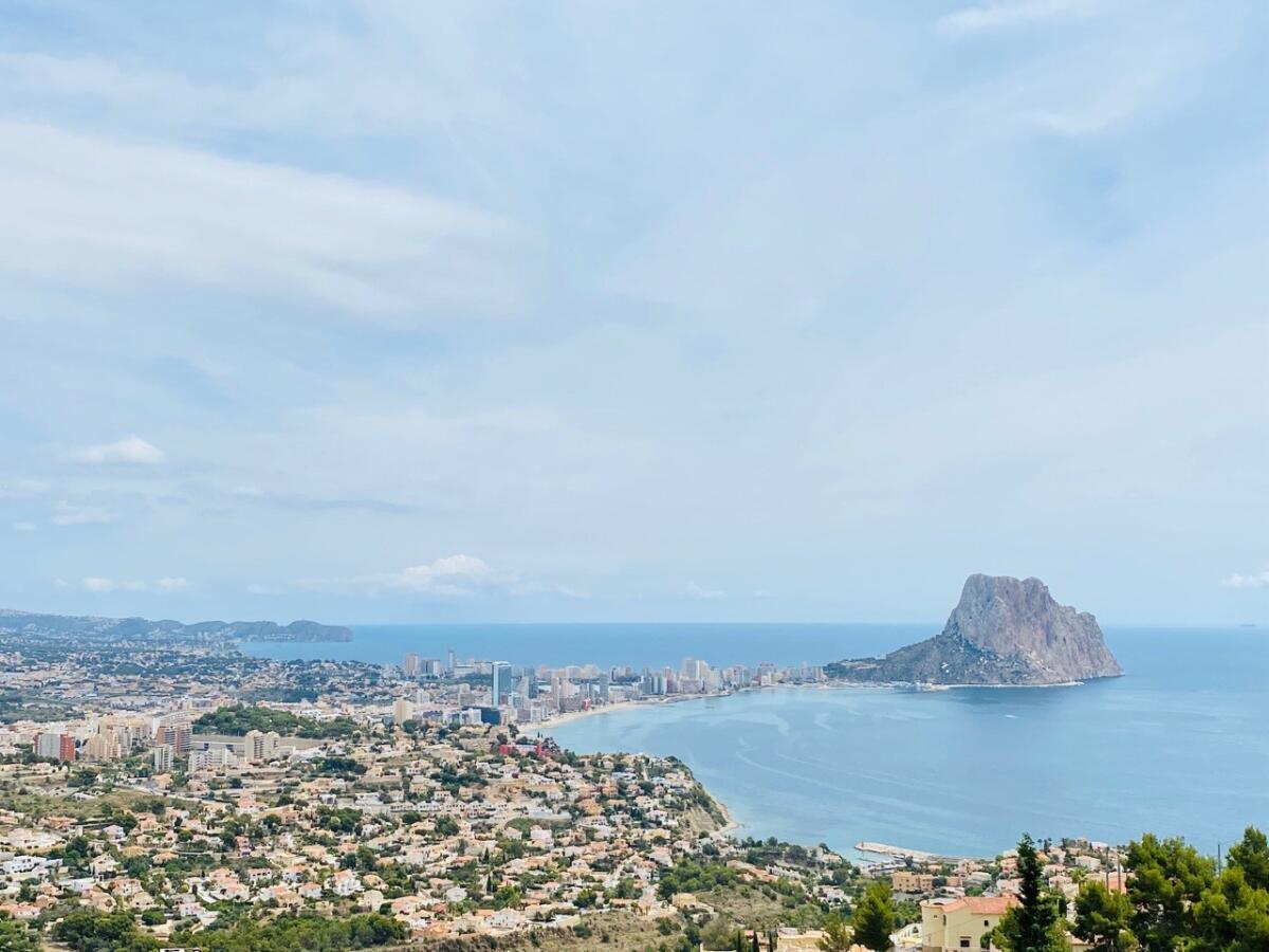 Villa 4 Dormitorios en venta en Calpe