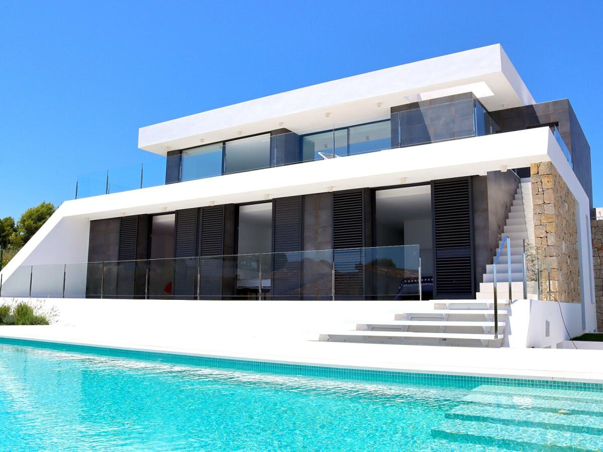 Villa 4 Dormitorios en venta en Calpe