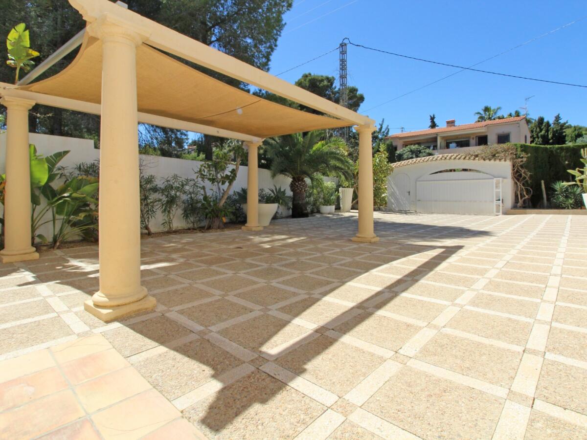 Villa 5 Dormitorios en venta en Moraira Cometa