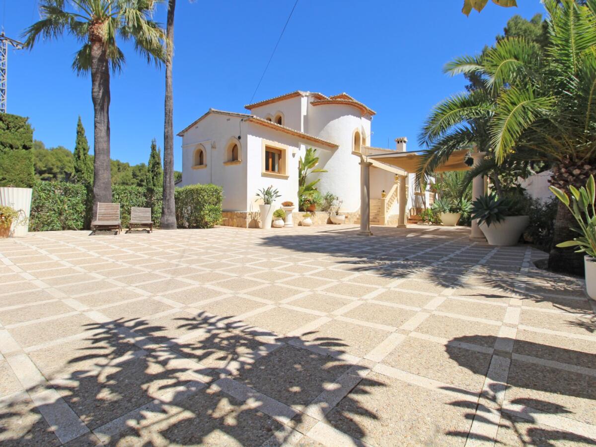 Villa 5 Dormitorios en venta en Moraira Cometa