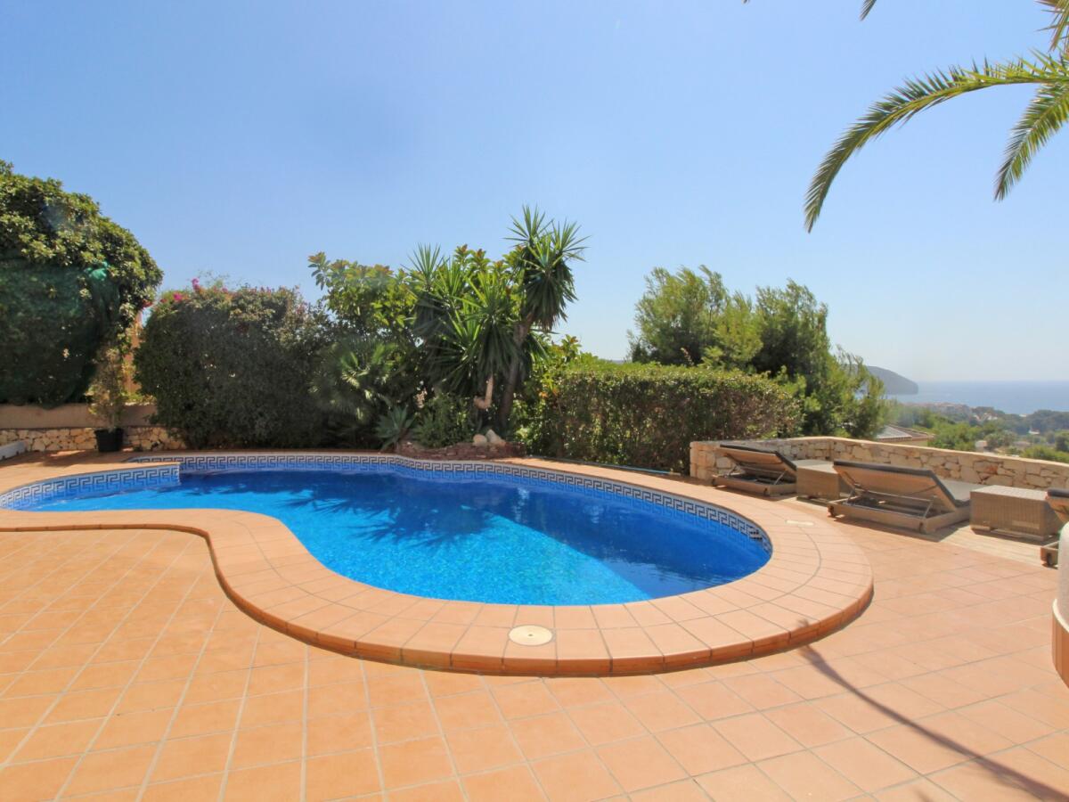 Villa 5 Dormitorios en venta en Moraira