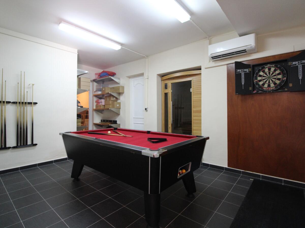 Villa 5 Dormitorios en venta en Moraira