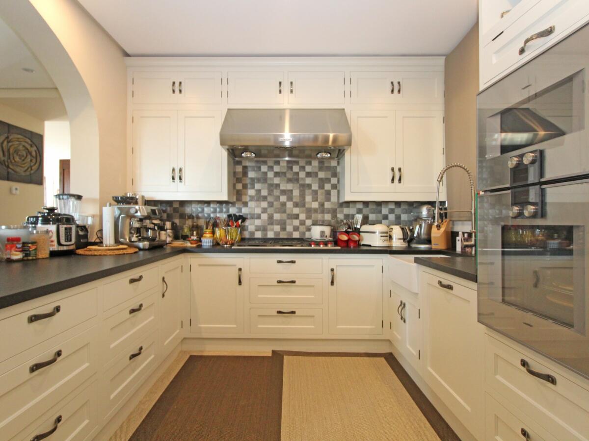 Villa 5 Dormitorios en venta en Moraira