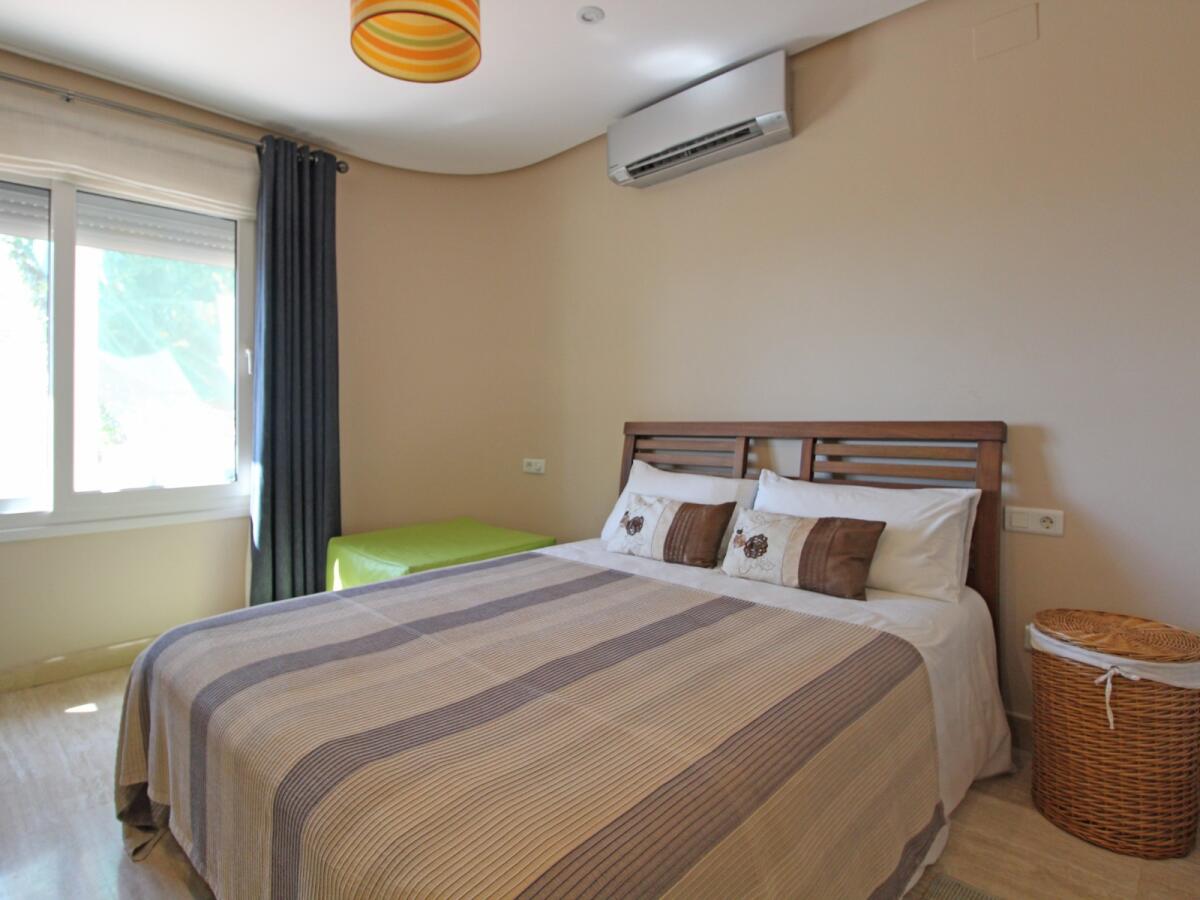 Villa 5 Dormitorios en venta en Moraira